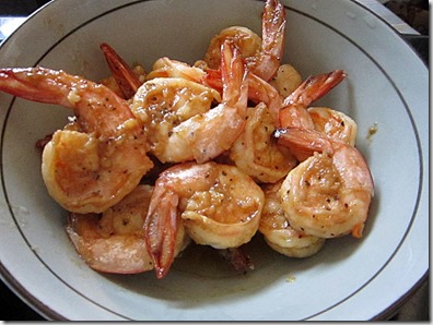 mb's garlic shrimps, 240baon