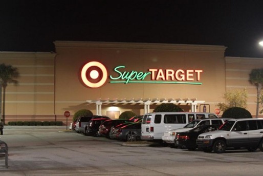 Super Target: se encontra muitos games lá dentro.