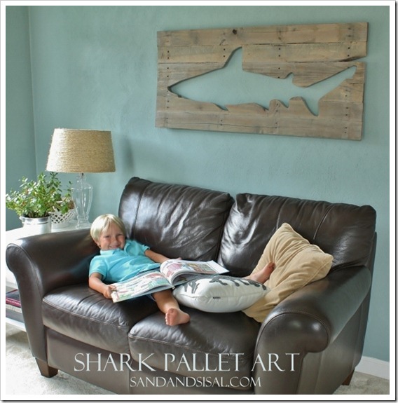 Pallet Art Shark