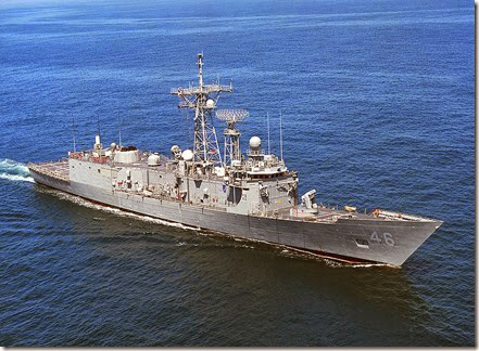 800px-USS_Rentz_FFG-46