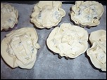 Crostatine di pastasfoglia con ricotta e gocce di cioccolato (5)