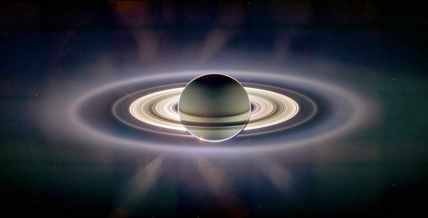 Saturn-by-nasa.jpg