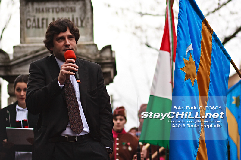 Marc Gafarot I. Monjo, din partea Partidului pentru Convergenţă Catalană sustine un discurs, in timpul mitingului pentru autonomia Tinutului Secuiesc desfasurat duminica, 10 martie 2013 la Tirgu Mures