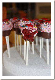 Red velvet cupcake pops