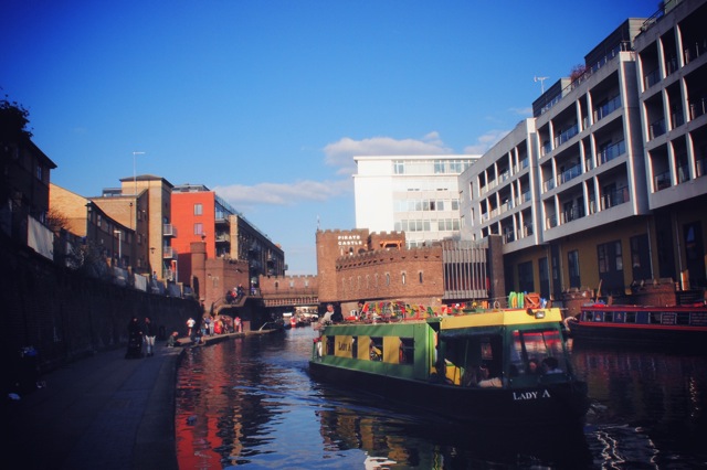 regents canal boat 2