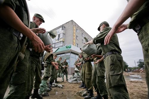 Военные борются с паводками на Дальнем Востоке