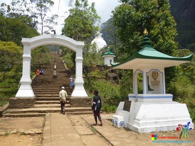Adams-Peak-2014-by-Ruwan-Dileepa--le%25255B48%25255D.jpg