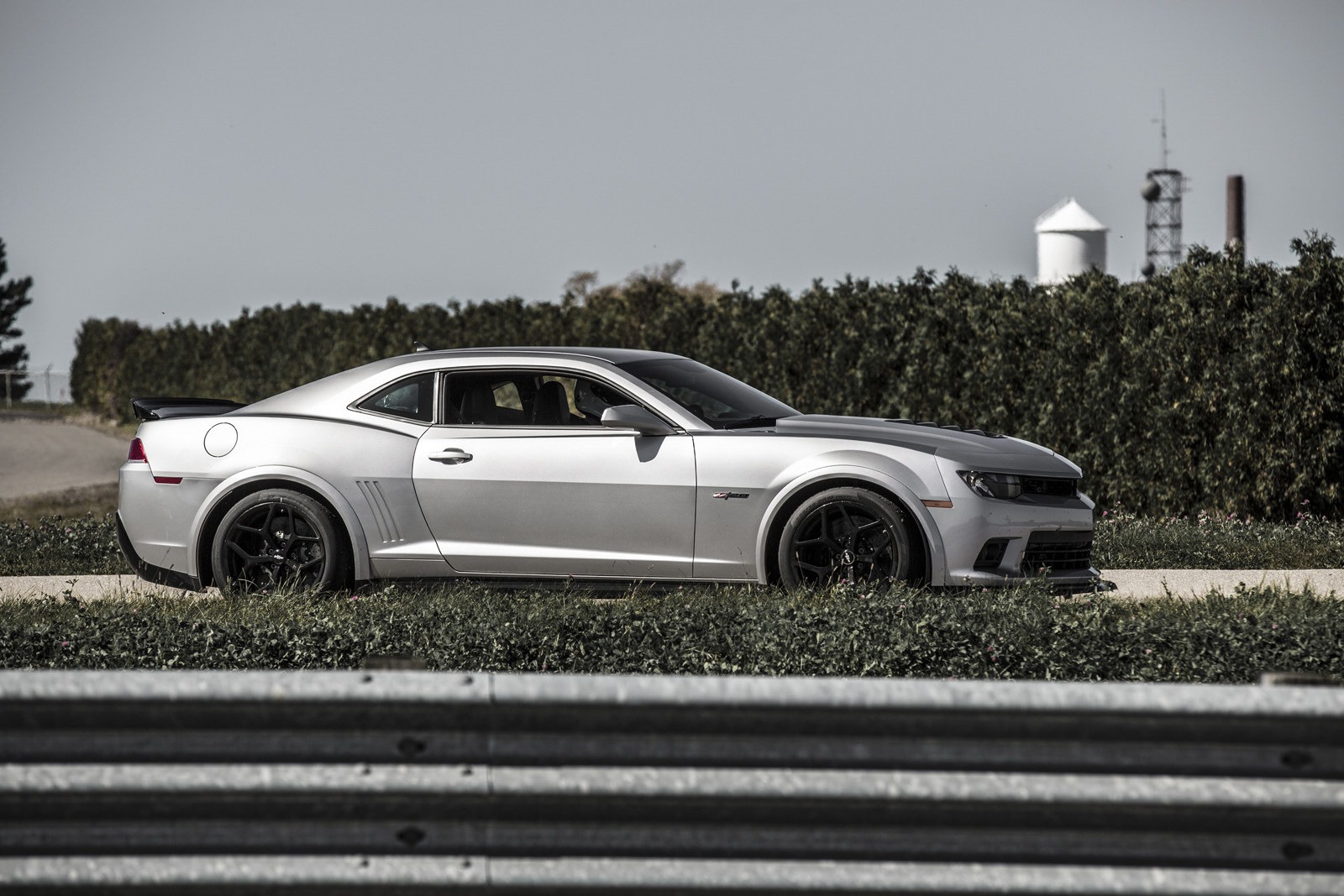 [2014-Chevrolet-CamaroZ28-6%255B2%255D.jpg]