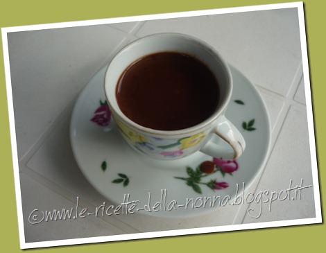 Cioccolata in tazza con preparato biologico al cacao magro (6)