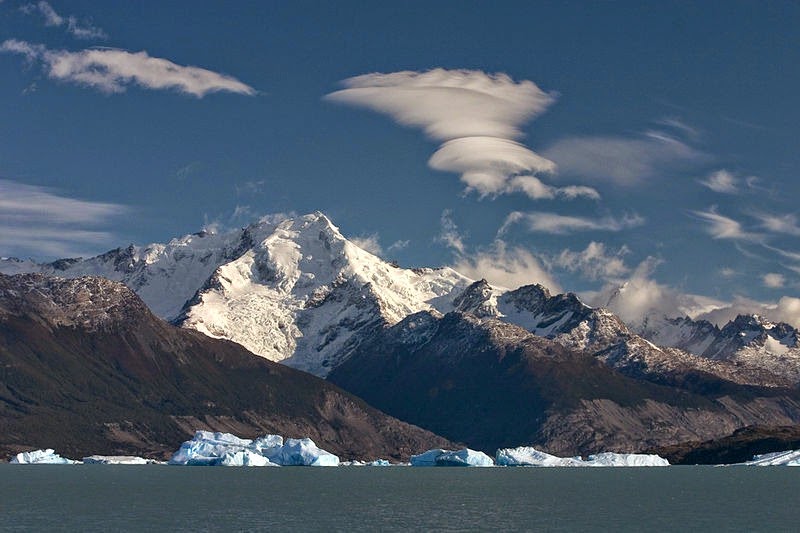 [Lake_Argentino_northern%255B4%255D.jpg]