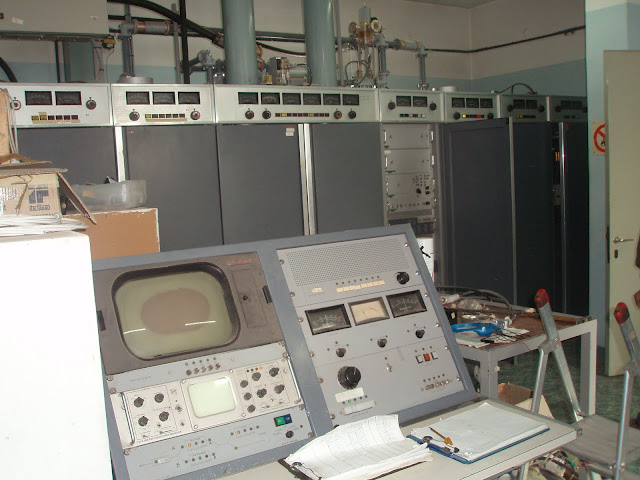 Κέντρο Εκπομπής  Τσεμπερού TELLETTRA 5 kw.jpg