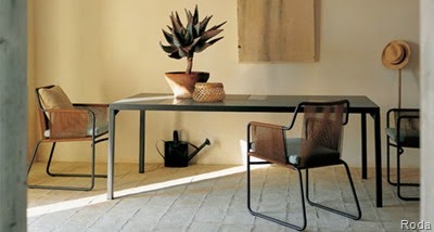 contemporary-table-garden-rodolfo-dordoni-5106-3506011