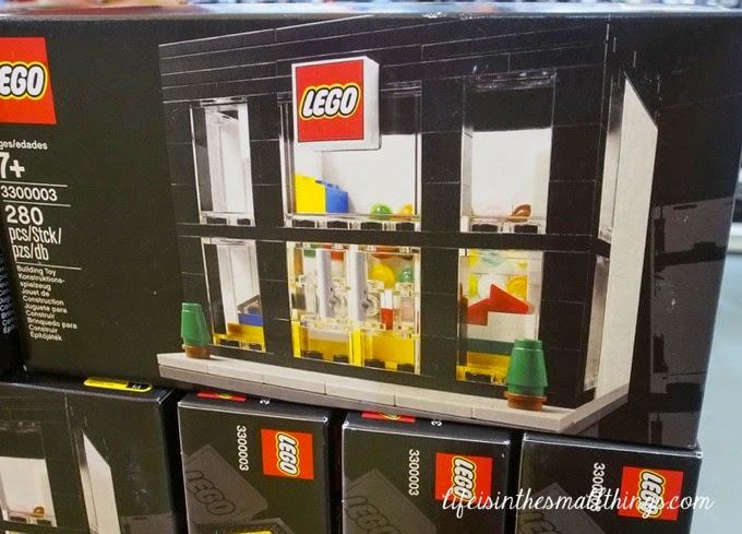 LegoStore5