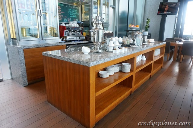 [singapore92.jpg.webp]