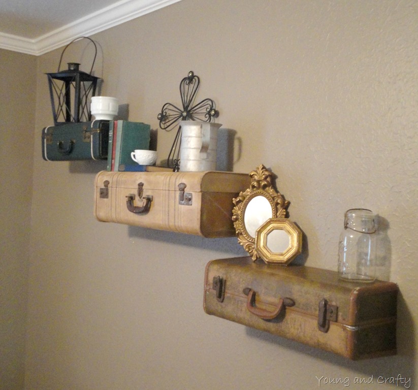 [suitcase%2520shelf%25201%255B10%255D.jpg]