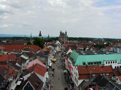 Blick auf Speyerer Inenstadt vom Altpörtel in Richtung Dom