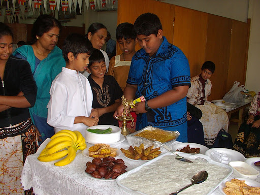 Avurudu%252520Sirith%252520%252540%252520Dahampasala%252520Dubai%252520%25252002%25252004%25252010%252520-%25252011807.JPG