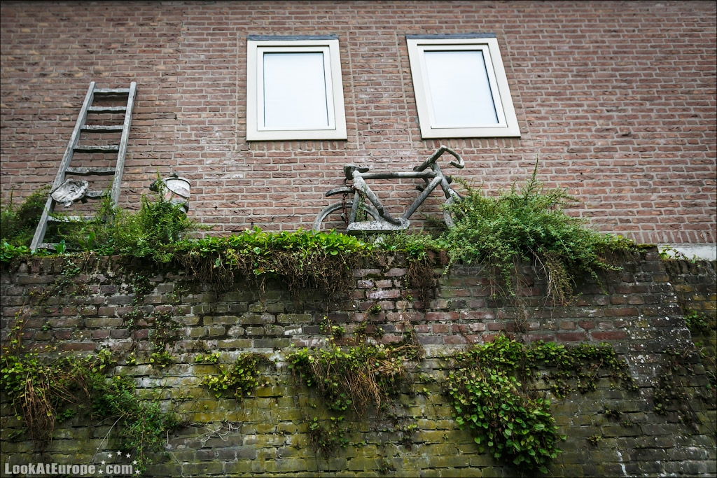 LookAtEurope.com - Фотогалоп по Европе. Чехия, Германия, Голландия.  Подземные каналы города Хертогенбош | Holland, Binnendieze in Hertogenbosch