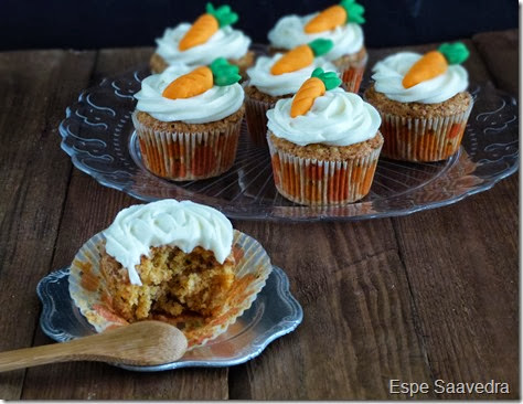 carrot cupcakes (5)