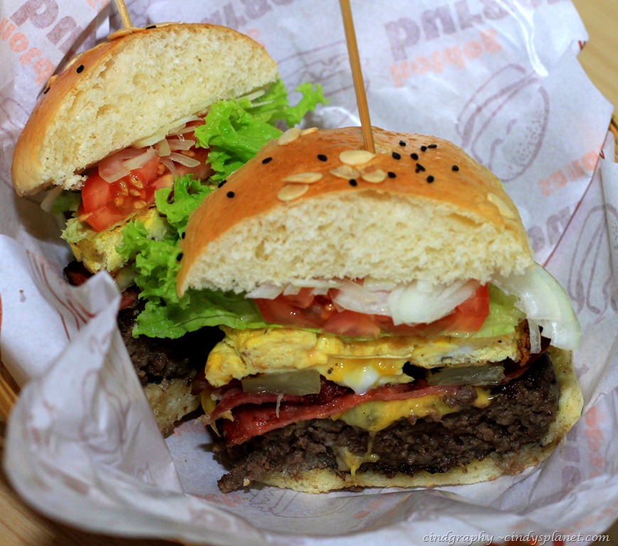 [Burger-Junkyard54.jpg]