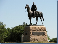 2916 Pennsylvania - Gettysburg, PA - Gettysburg National Military Park Auto Tour - Major General Meade Memorial seated on his horse, Old Baldy
