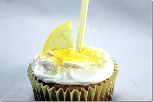 lemonade cupcake 2