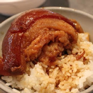 松香爌肉飯