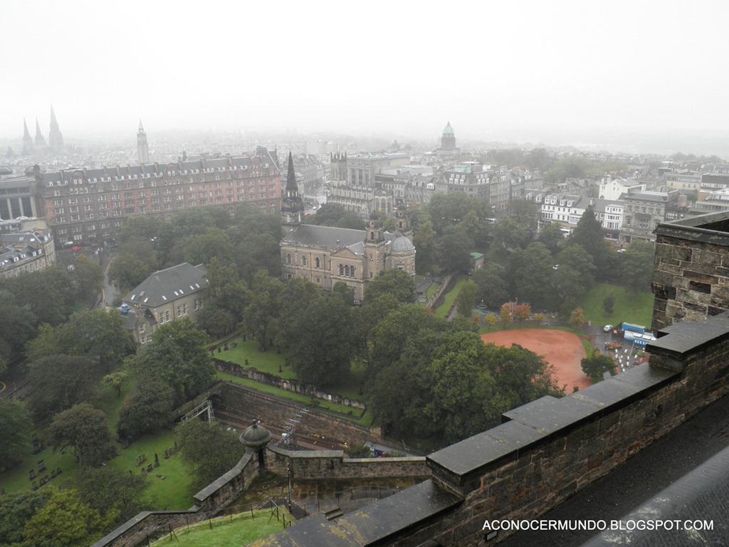 [Edimburgo.-Vistas-desde-el-castillo-%255B9%255D.jpg]
