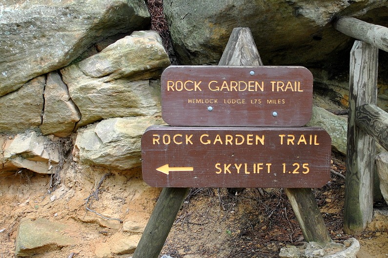 [17---down-Rock-Garden-Trail%255B1%255D.jpg]