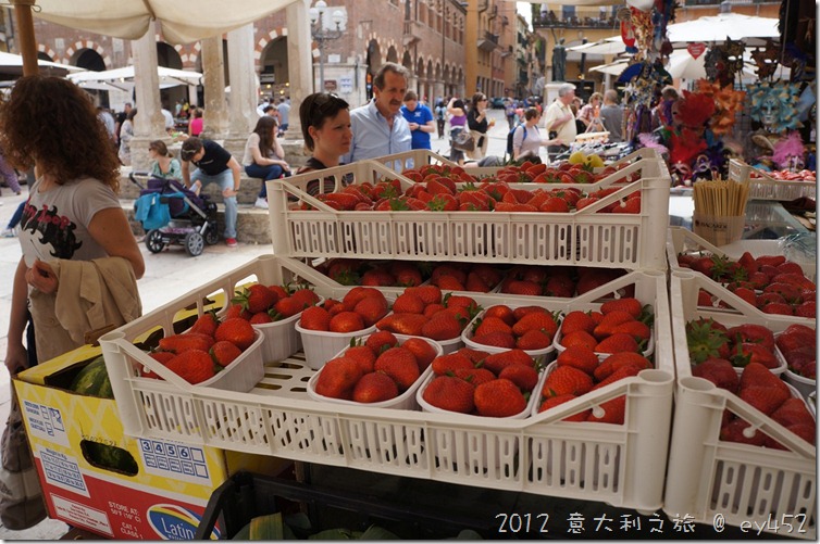 Italy strawberry
