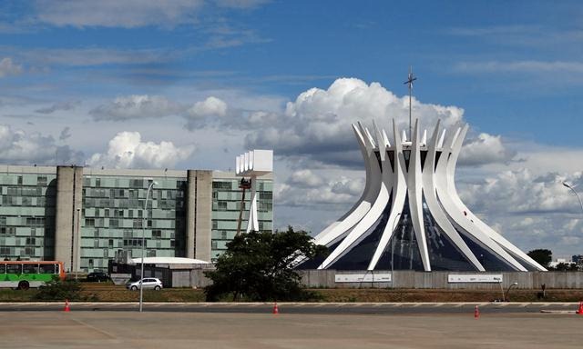 [Brasilia_DSC080192.jpg]