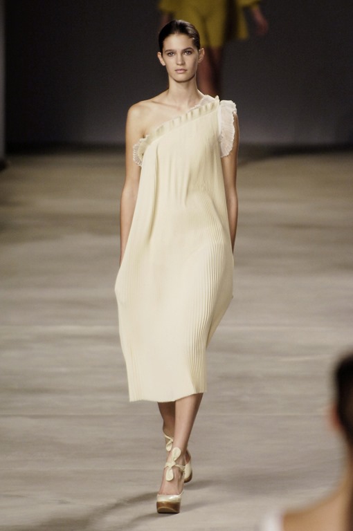 [ChloeSpring2006-14.jpg]