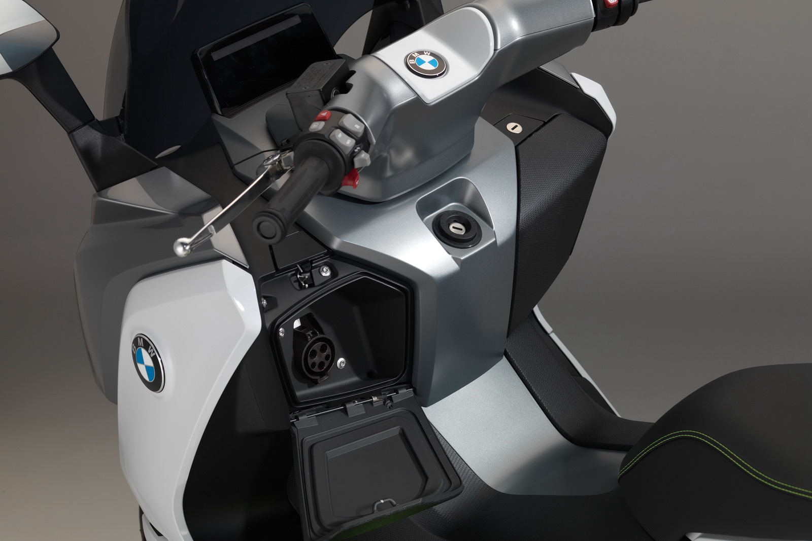 [BMW-Electric-Scooter-53%255B4%255D.jpg]