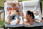 Selena+Gomez+Justin+Bieber+Selena+Gomez+Sunbathe+rALbSiVLh8zl.jpg