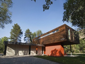 Fachadas de madera casa cantilever Fachadas de madera casa cantilever
