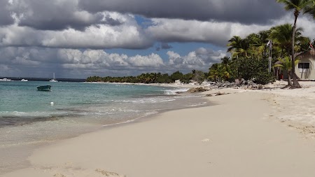 Vacanta Republica Dominicana: Plaja de pe Catalina