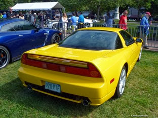 Nissan-GT-R-Acura-NSX-Carscoops38