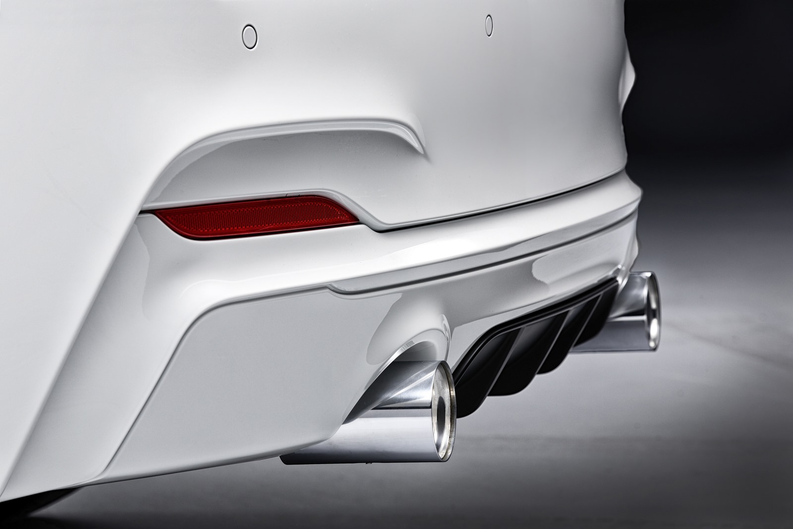 [BMW-2-Series-Coupe-M-Performance-Parts-10%255B3%255D.jpg]