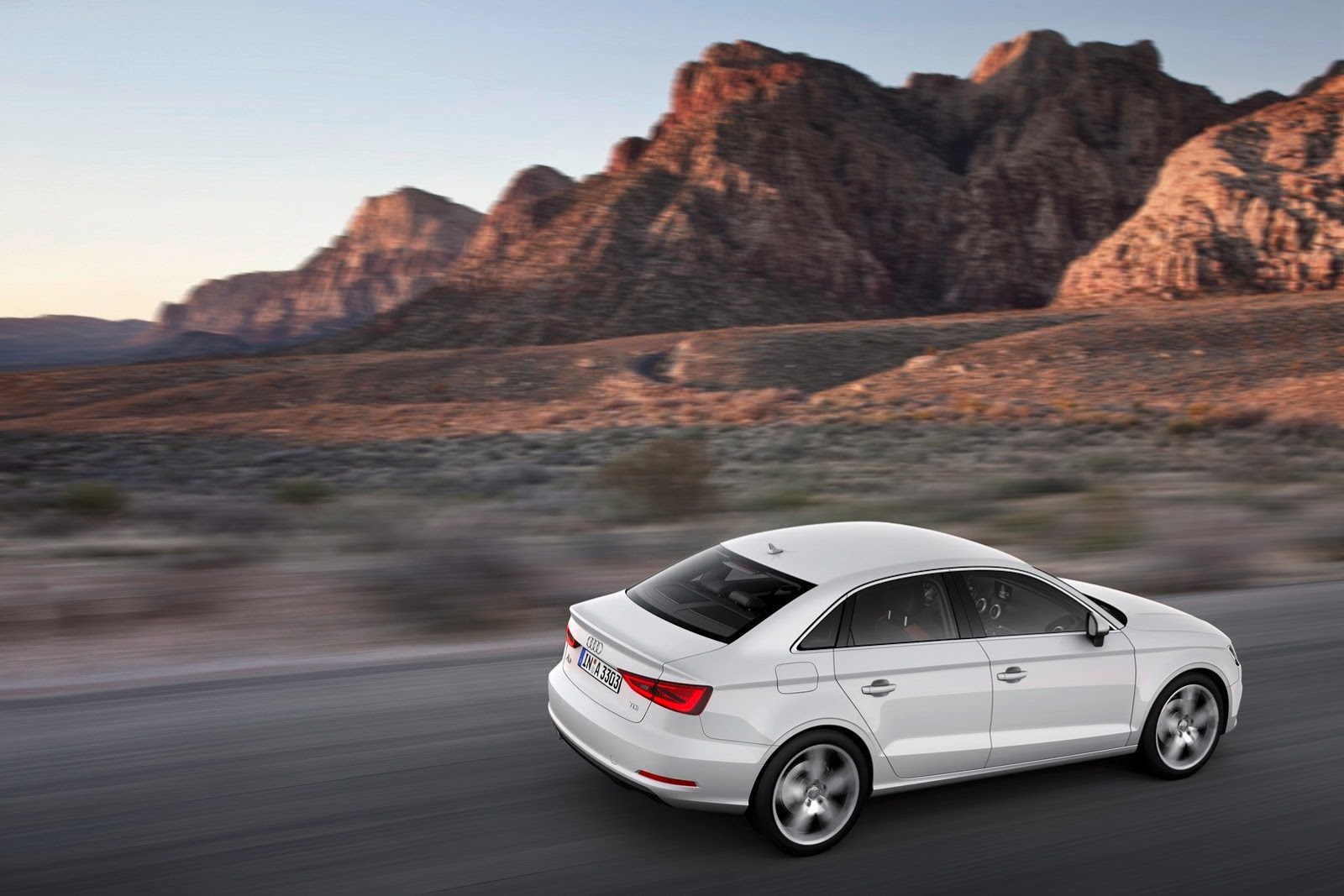 [2015-Audi-A3-Sedan-15%255B2%255D.jpg]