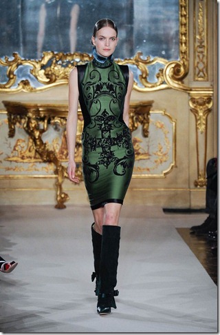 Dark-Green-Fall-2012-Baroque-Fashion-Trend-Giutzy