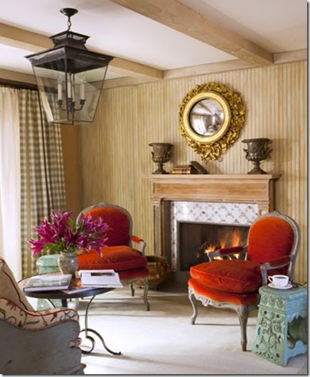 livingroom-red-chairs-fireplace-0710-watson-03-de