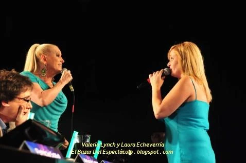 Valeria Lynch y Laura Echeverría.jpg