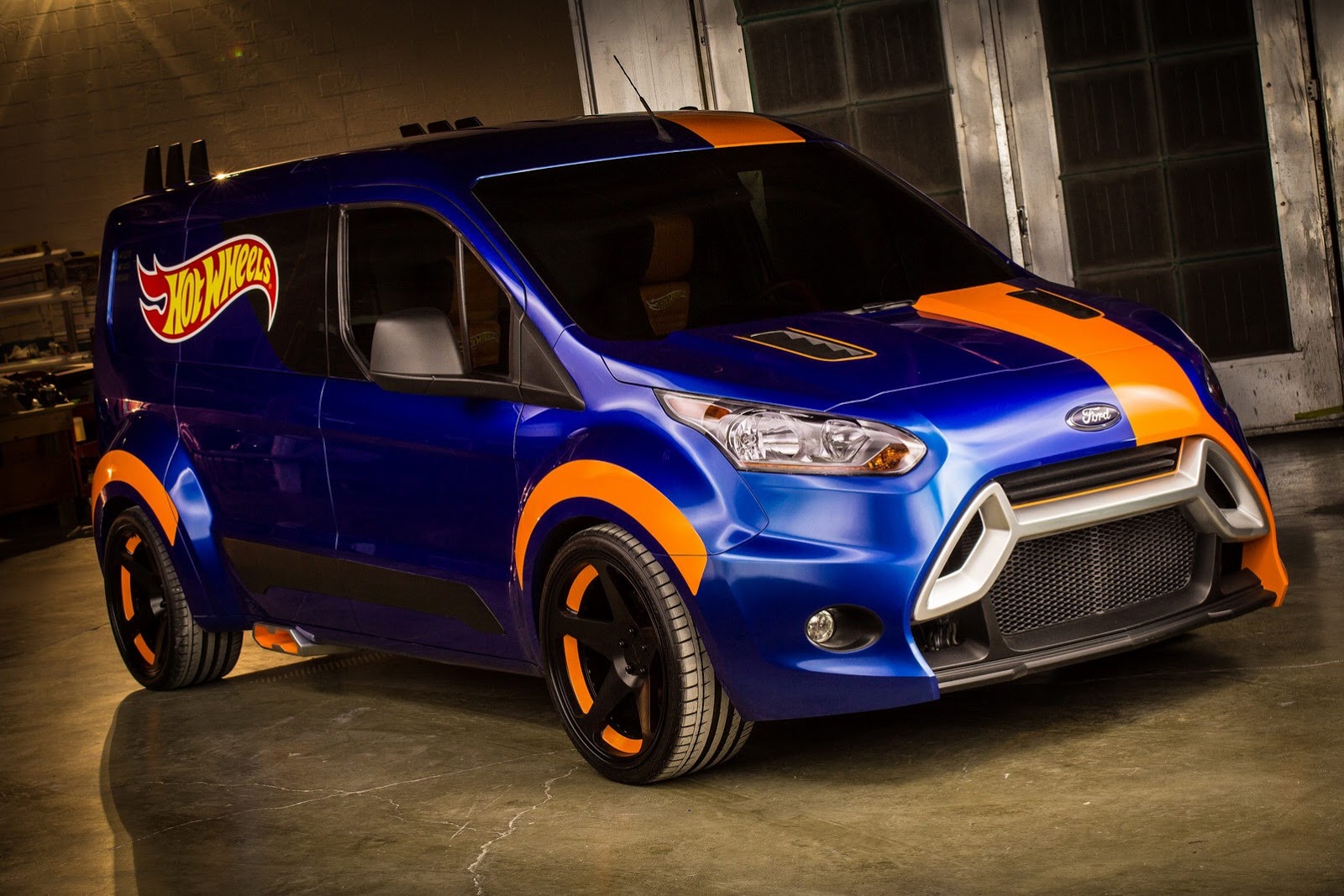 [Ford-Transit-Hot-Wheels-2%255B2%255D.jpg]