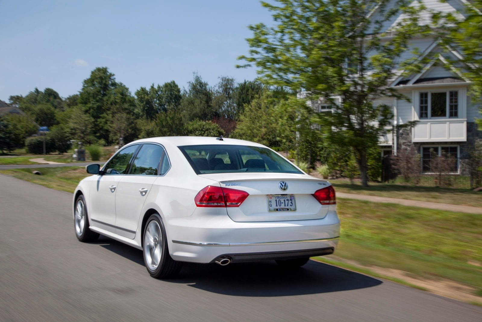 [VW-Passat-TDI-US-2%255B5%255D.jpg]