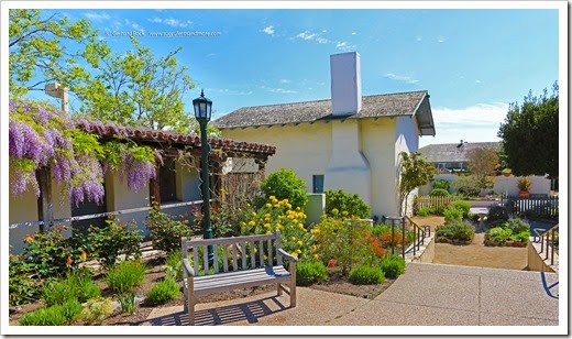 140325_Monterey_Casa_del_Oro_garden_pano