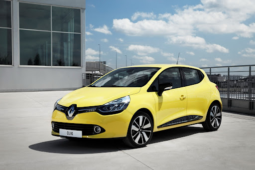 2013-Renault-Clio-Mk4-02.jpg