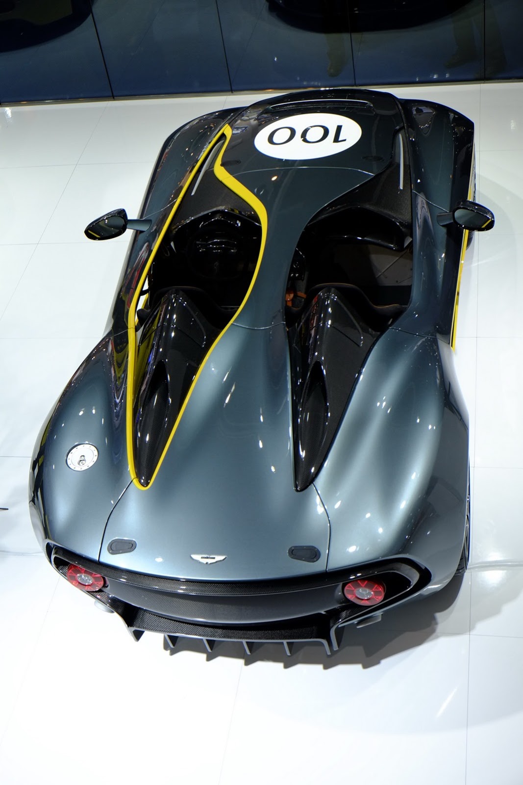 [Aston-Martin-2013-IAA-38%255B6%255D.jpg]