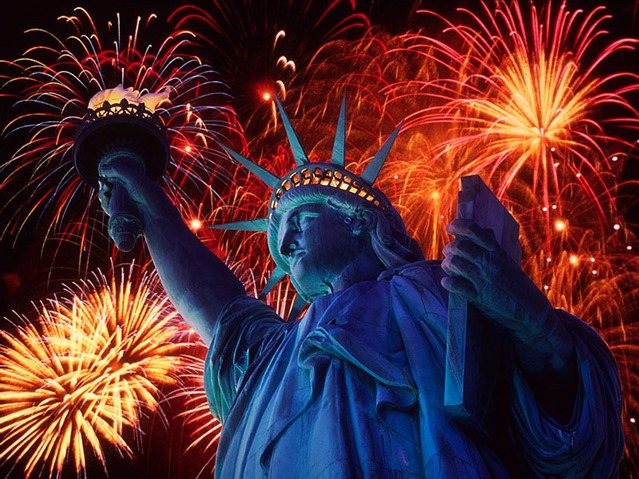 [blog-firework-statue-of-liberty%255B3%255D.jpg]