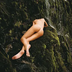 Johana Uribe Velez Desnuda En La Edición 86 De La Revista SoHo Foto 11