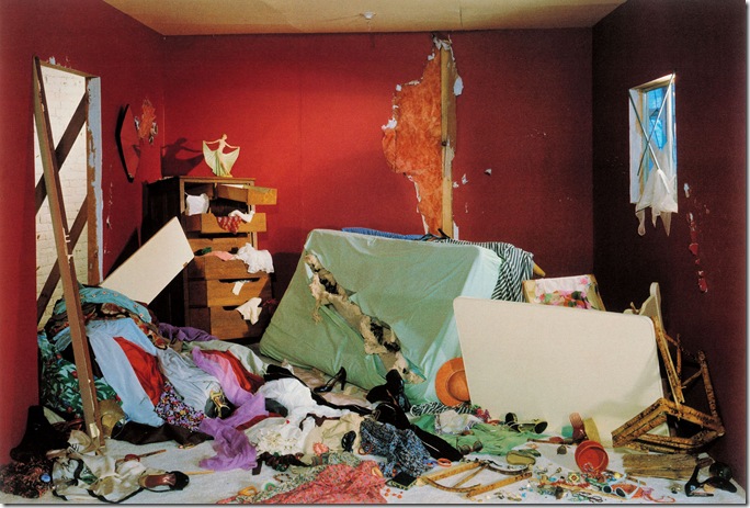 jeff wall_The Destroyed Room_1978